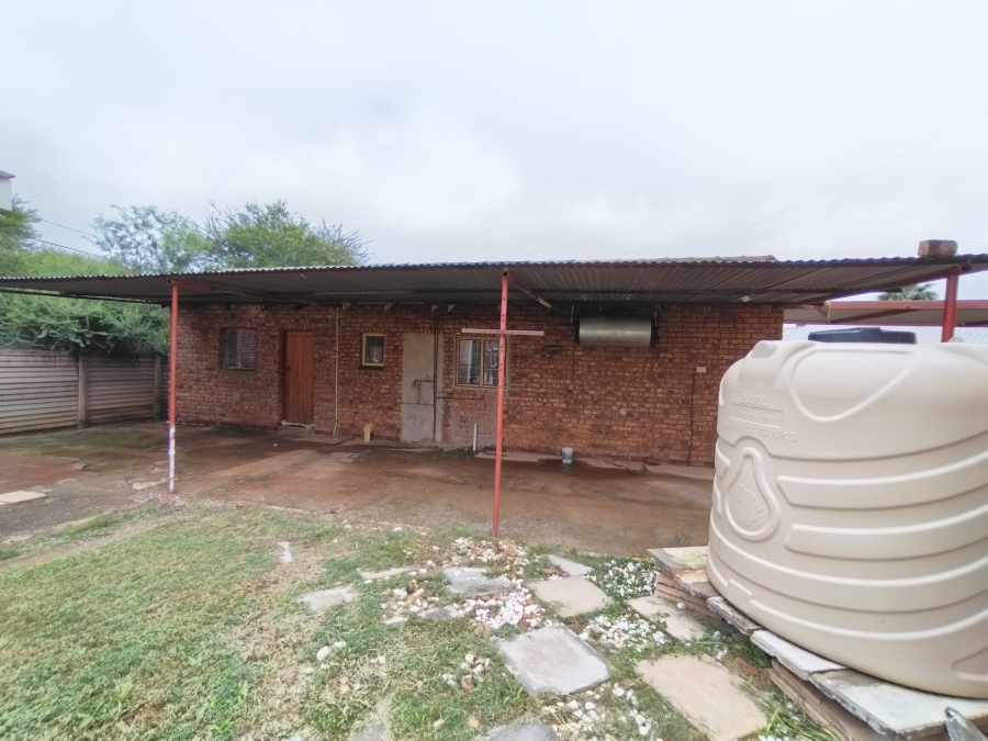 3 Bedroom Property for Sale in Warrenton Northern Cape